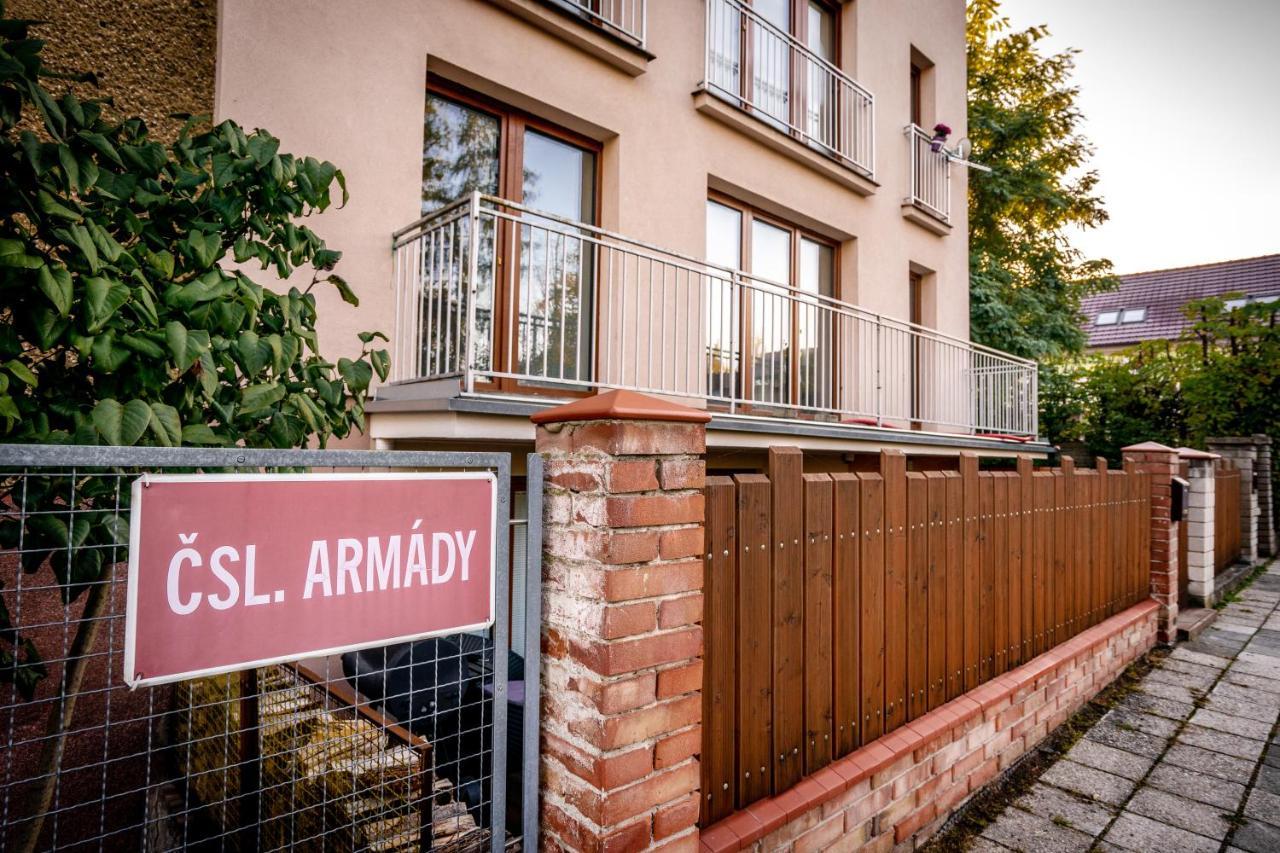 Apartman U Jirika 波杰布拉迪 外观 照片